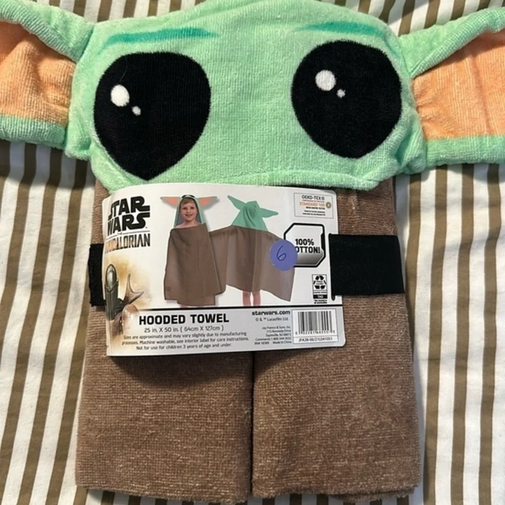 Star Wars hooded towel